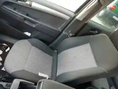 Здавання транспортного засобу opel zafira b 1.7 16v cdti року 2013 потужний a17dtr