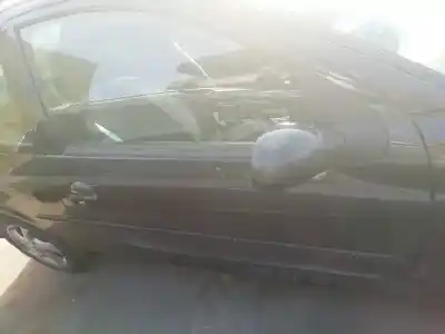 Véhicule à la ferraille peugeot 206 berlina 1.4 hdi de l'année 2005 alimenté 8hz