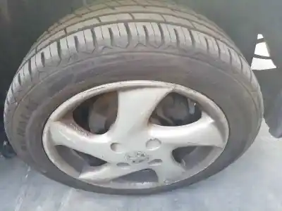 Véhicule à la ferraille peugeot 206 berlina 1.4 hdi de l'année 2005 alimenté 8hz