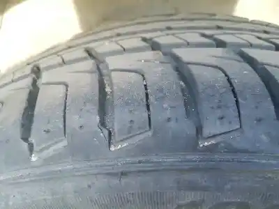 Véhicule à la ferraille peugeot 206 berlina 1.4 hdi de l'année 2005 alimenté 8hz