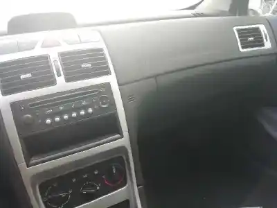 Утилизация автомобиля peugeot 307 break/sw (s2) 1.6 hdi fap cat (9hz / dv6ted4) года 2006 питание 9hz
