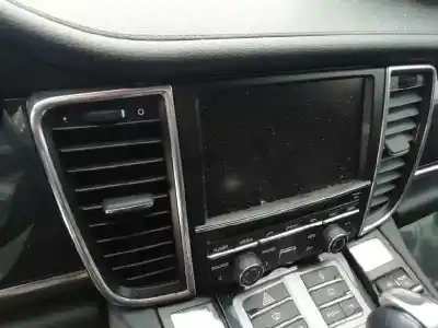 Scrapping Vehicle porsche panamera diesel of the year 2012 powered mcrcc