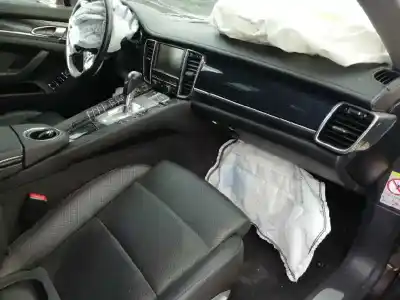 Scrapping Vehicle porsche panamera diesel of the year 2012 powered mcrcc