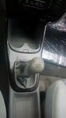 Verschrottungsfahrzeug mazda 626 berlina (gf) 2.0 turbodiesel cat des jahres 2001 angetrieben rf
