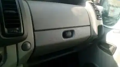 Утилизация автомобиля renault trafic combi (ab 4.01) 6 - plazas (l2h1) acristalado parcial 2.9t combi largo года 2005 питание f9q u7