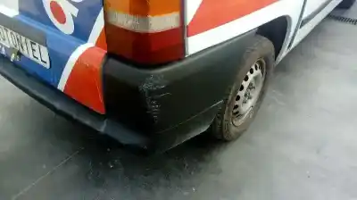 Veículo de Sucata mercedes-benz vito (w638) combi 110 d euro 2 (638.174) do ano 1998 alimentado d 0m 601 d23 la