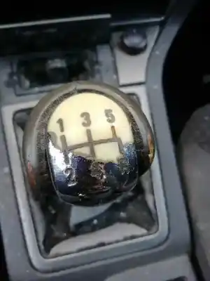 Véhicule à la ferraille opel vectra b berlina 2.2 16v dti cat (y 22 dtr / l50) de l'année 2003 alimenté y22dtr