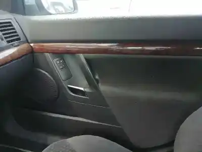 Véhicule à la ferraille opel vectra b berlina 2.2 16v dti cat (y 22 dtr / l50) de l'année 2003 alimenté y22dtr