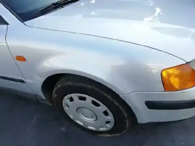 Verschrottungsfahrzeug volkswagen passat berlina (3b2) 1.8 des jahres 1997 angetrieben adr