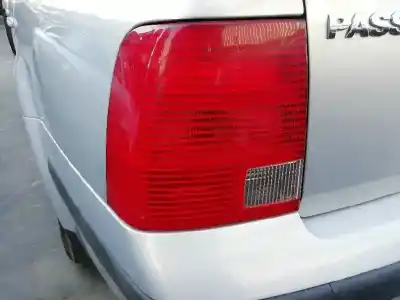 Verschrottungsfahrzeug volkswagen passat berlina (3b2) 1.8 des jahres 1997 angetrieben adr