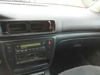 Verschrottungsfahrzeug volkswagen passat berlina (3b2) 1.8 des jahres 1997 angetrieben adr