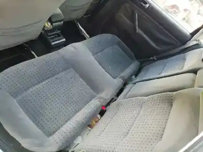 Verschrottungsfahrzeug volkswagen passat berlina (3b2) 1.8 des jahres 1997 angetrieben adr