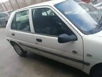 Véhicule à la ferraille peugeot 106 (s2) kid d de l'année 2001 alimenté vjx