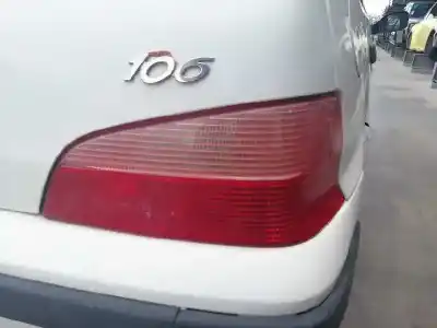 Véhicule à la ferraille peugeot 106 (s2) kid d de l'année 2001 alimenté vjx