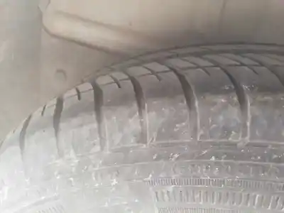 Véhicule à la ferraille peugeot 106 (s2) kid d de l'année 2001 alimenté vjx