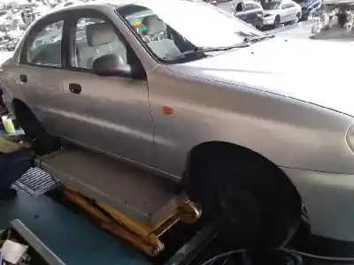 Здавання транспортного засобу daewoo lanos 1.5 cat року 2002 потужний a15sms-g