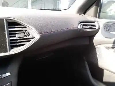 Vehículo de desguace peugeot                                            308 ii (lb_, lp_, lw_, lh_, l3_)                                                                                                                                                                                                                           1.6 gti (l35gnh)                                                                                                                                                                                                                                           del año 2016 con motor 5gn