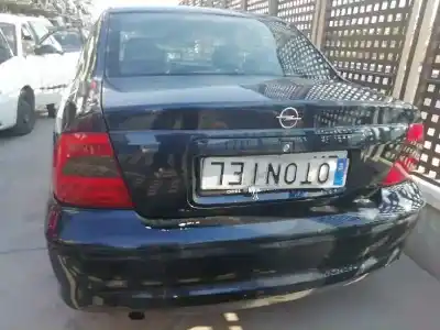 Vehicul casat opel vectra b berlina básico (1999->) al anului 2001 alimentat z18xe