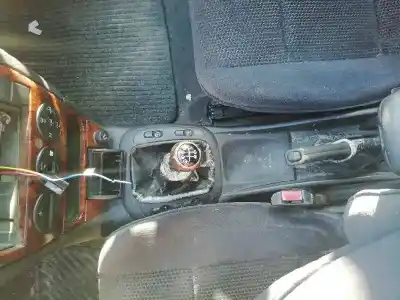 Vehicul casat opel vectra b berlina básico (1999->) al anului 2001 alimentat z18xe