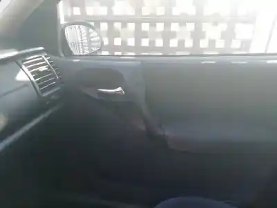 Vehicul casat opel vectra b berlina básico (1999->) al anului 2001 alimentat z18xe