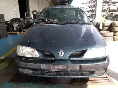 Здавання транспортного засобу RENAULT MEGANE I CLASSIC (LA0/1_) 1.6 i (LA0L) року 1998 потужний K7M