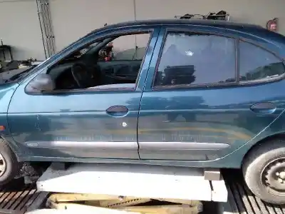 Scrapping Vehicle renault megane i classic (la0/1_) 1.6 i (la0l) of the year 1998 powered k7m