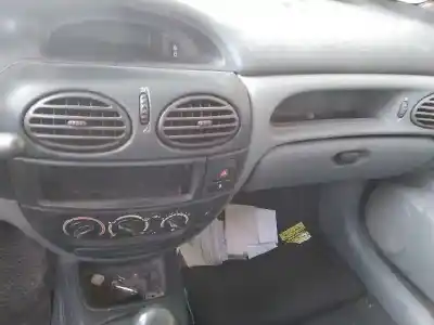 Scrapping Vehicle renault megane i classic (la0/1_) 1.6 i (la0l) of the year 1998 powered k7m