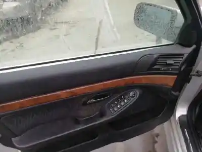 Veículo de Sucata bmw serie 5 berlina (e39) 530i do ano 2001 alimentado 306s3 g