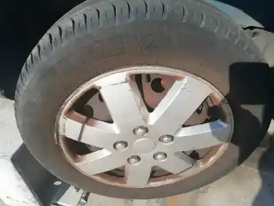 Здавання транспортного засобу renault clio ii fase ii (b/cb0) authentique року 2003 потужний d7fg7