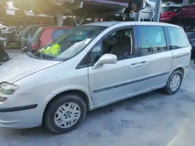Veículo de Sucata fiat ulysse (179_) 2.0 jtd do ano 2004 alimentado rhw