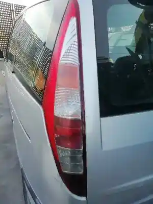 Veículo de Sucata fiat ulysse (179_) 2.0 jtd do ano 2004 alimentado rhw