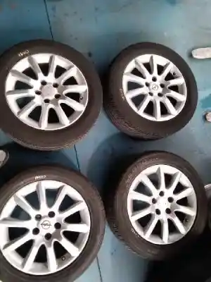 Hurda Aracı opel astra gtc cosmo yılın 2005 güçlü z17dth