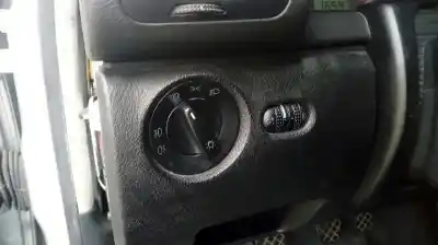 Hurda Aracı volkswagen passat berlina (3b3) 1.9 tdi yılın 2002 güçlü avb