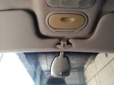 Sloopvoertuig renault grand scenic 1.5 dci van het jaar 2004 aangedreven k9k f7