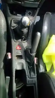 Véhicule à la ferraille renault laguna ii (bg0) 1.9 dci diesel de l'année 2001 alimenté f9q750