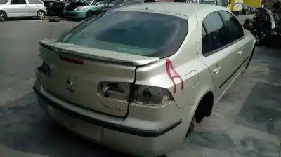 Véhicule à la ferraille renault laguna ii (bg0) 1.9 dci diesel de l'année 2001 alimenté f9q750
