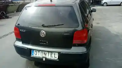 Véhicule à la ferraille volkswagen polo berlina (6n2) conceptline de l'année 2000 alimenté akk