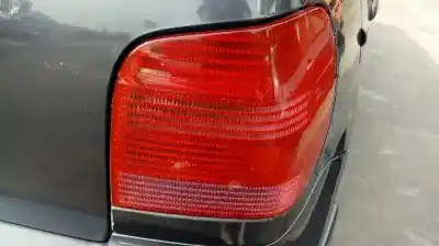 Véhicule à la ferraille volkswagen polo berlina (6n2) conceptline de l'année 2000 alimenté akk
