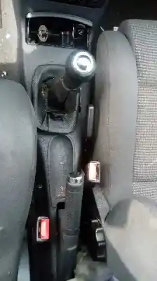 Véhicule à la ferraille volkswagen polo berlina (6n2) conceptline de l'année 2000 alimenté akk