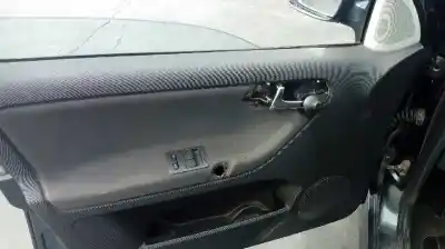 Véhicule à la ferraille volkswagen polo berlina (6n2) conceptline de l'année 2000 alimenté akk
