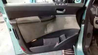 Здавання транспортного засобу citroen c8 2.2 16v exclusive року 2003 потужний 3fz(ew12j4)
