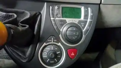 Здавання транспортного засобу citroen c8 2.2 16v exclusive року 2003 потужний 3fz(ew12j4)