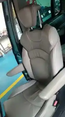 Здавання транспортного засобу citroen c8 2.2 16v exclusive року 2003 потужний 3fz(ew12j4)