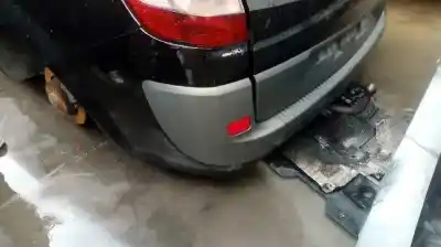 Sloopvoertuig renault grand scenic 1.9 dci van het jaar 2004 aangedreven f9q d8