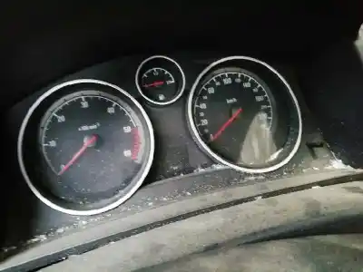 Здавання транспортного засобу opel zafira b enjoy року 2009 потужний a17dtr