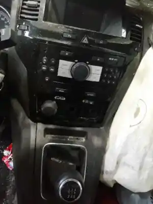 Здавання транспортного засобу opel zafira b enjoy року 2009 потужний a17dtr