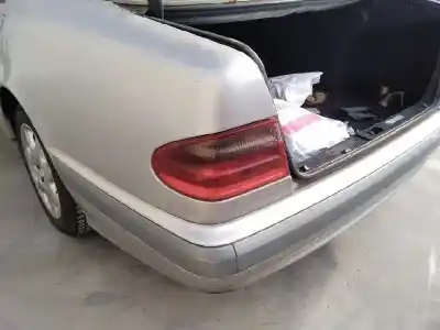 Утилизация автомобиля mercedes-benz clase e (w210) berlina diesel 2.2 cdi cat года 2001 питание 611961