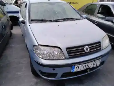 Veículo de Sucata fiat punto berlina (188) 1.2 8v dynamic do ano 2005 alimentado 188a4000