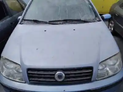 Veículo de Sucata fiat punto berlina (188) 1.2 8v dynamic do ano 2005 alimentado 188a4000