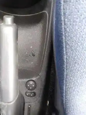 Veículo de Sucata fiat punto berlina (188) 1.2 8v dynamic do ano 2005 alimentado 188a4000